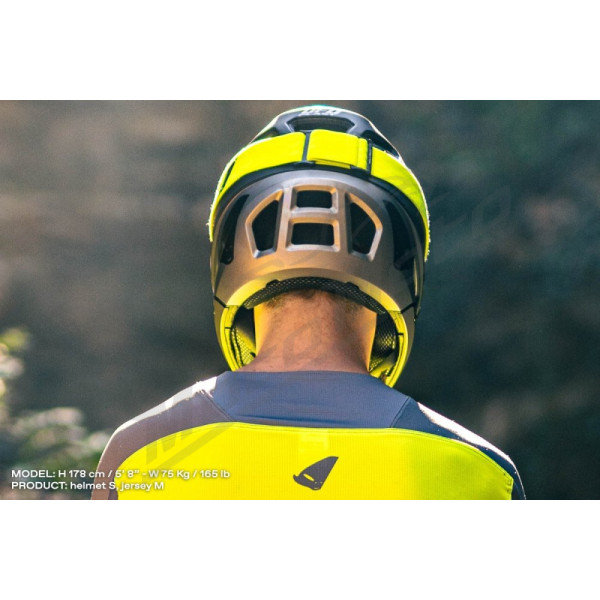 UFO Defcon One Cycling Helmet
