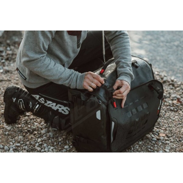 SW-MOTECH SysBag WP L with Adapter Plate 27-40L