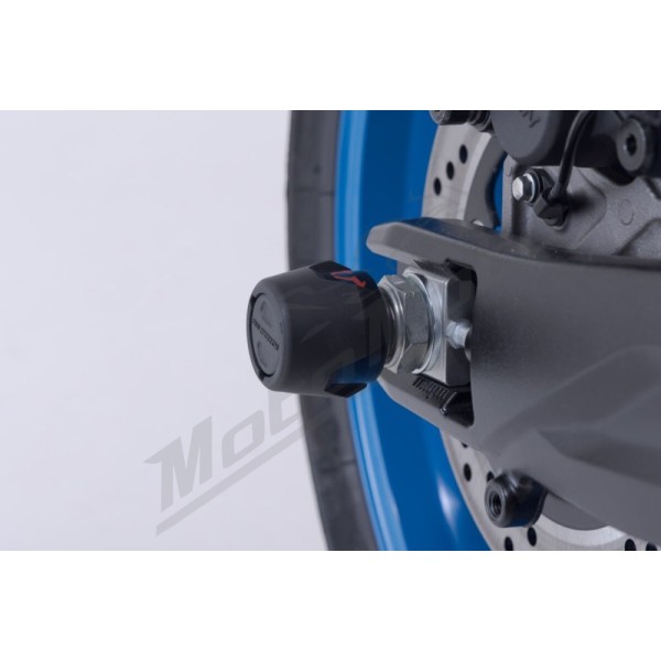 SW-MOTECH Front Axle Slider Set Suzuki GSX-8S 800 23-24