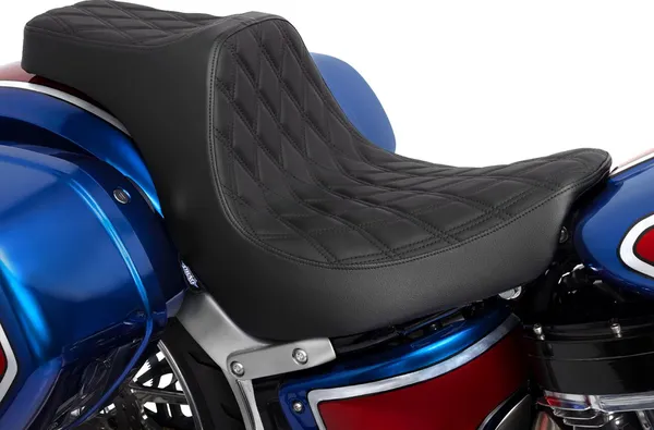 DRAG SPECIALTIES SEATS Predator III Seat Harley Davidson FLSB / FXLR / FXLRS / FXLRST 1750-1923cc 18-26