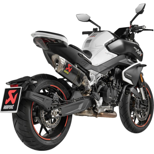AKRAPOVIC Slip-On Anglies pluošto / titano / nerūdijančio plieno duslintuvas CF Moto NK 800 23-25