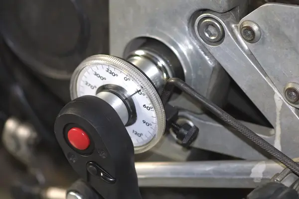 BIKESERVICE Priveržimo kampo matuoklis