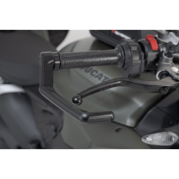 SW-MOTECH Lever Guard Ducati / Triumph 650-955 22-25