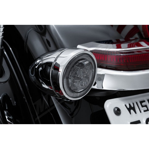CIRO Fang® Clear Rear Turn Signal Light Inserts HARLEY DAVIDSON FLFBS / FLHRXS / FLHX / FLHXS / FLS / FLTRX / XL 883-1923 07-24