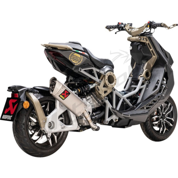 AKRAPOVIC Slip-On Line Muffler Stainless Steel / Titanium Italjet Dragster 125-200 20-25