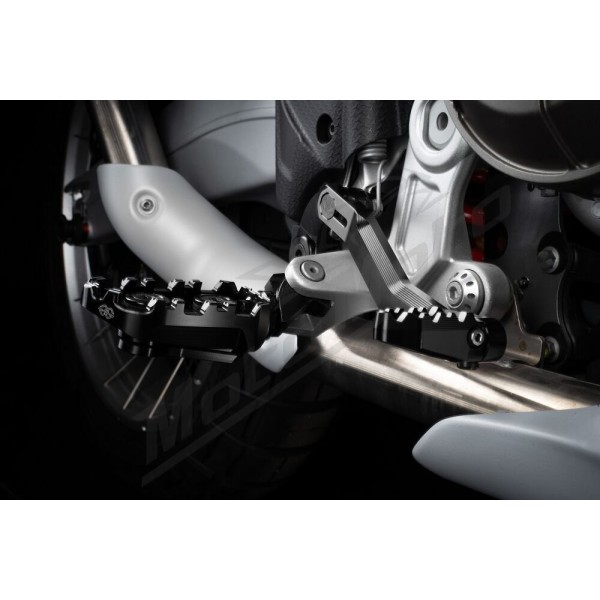 GILLES TOOLING Tech-X Enduro Driver Foot Peg Kit 2pcs Harley Davidson RA 1250 23-14
