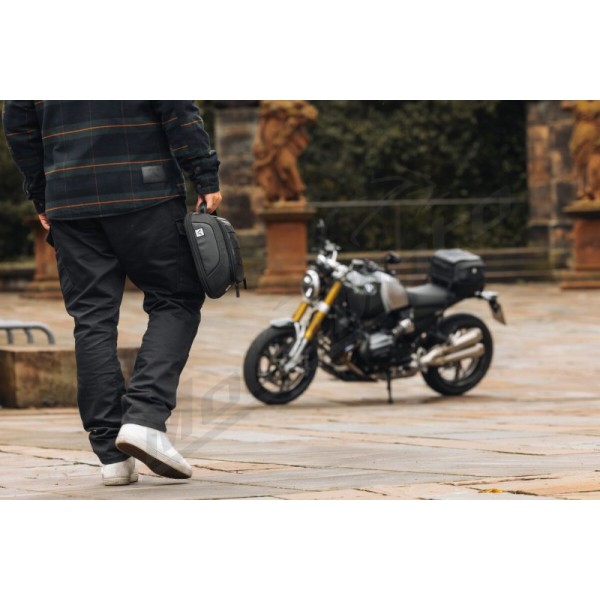 SW-MOTECH Legend Gear Magnetic Tank Bag LT3