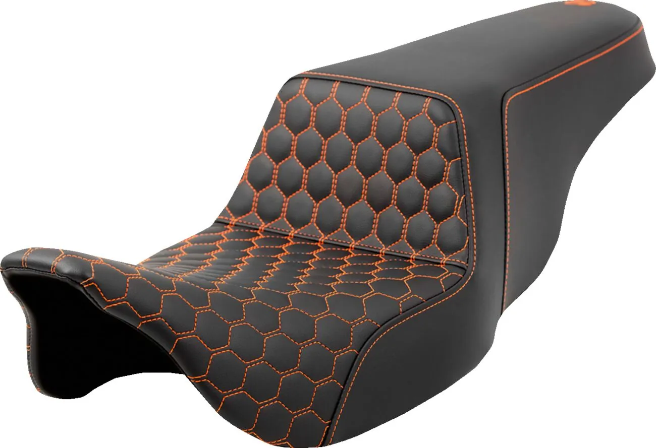 SADDLEMEN "Honeycomb Step-Up" sėdynė Oranžinė Harley Davidson FLH / FLHR / FLHRC / FLHTC / FLHTK / FLHTKSE / FLHXSE 1584-1923cc 08-23