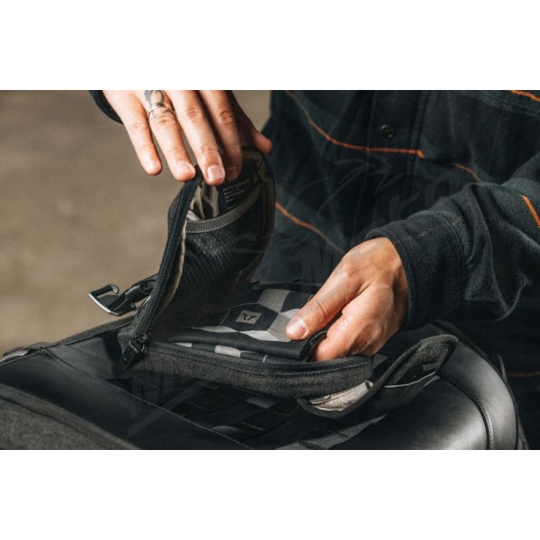 SW-MOTECH Legend Gear Accessory Bag LA10