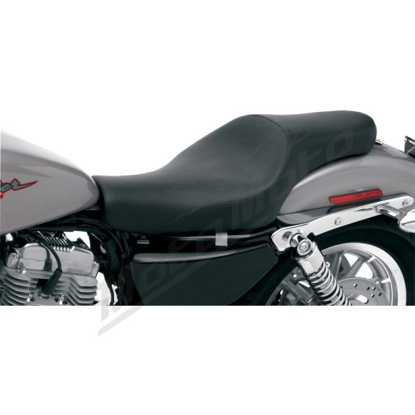SADDLEMEN Pro Tour Plain Sėdynė Harley Davidson XL 883-1200 04-22