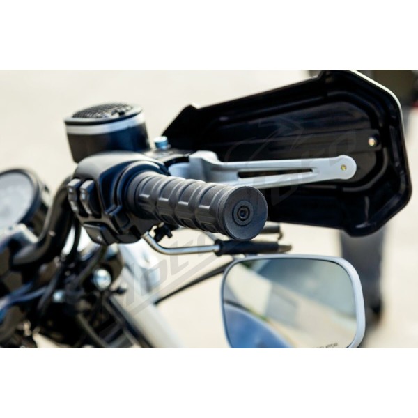 KURYAKYN Dillinger Black Grips Ø25.4mm Harley Davidson FLD / FLHRI / FLHT / FXD / XL / XR 883/1690 96-22 