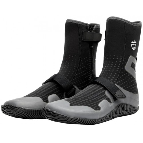 Shoes / socks for water